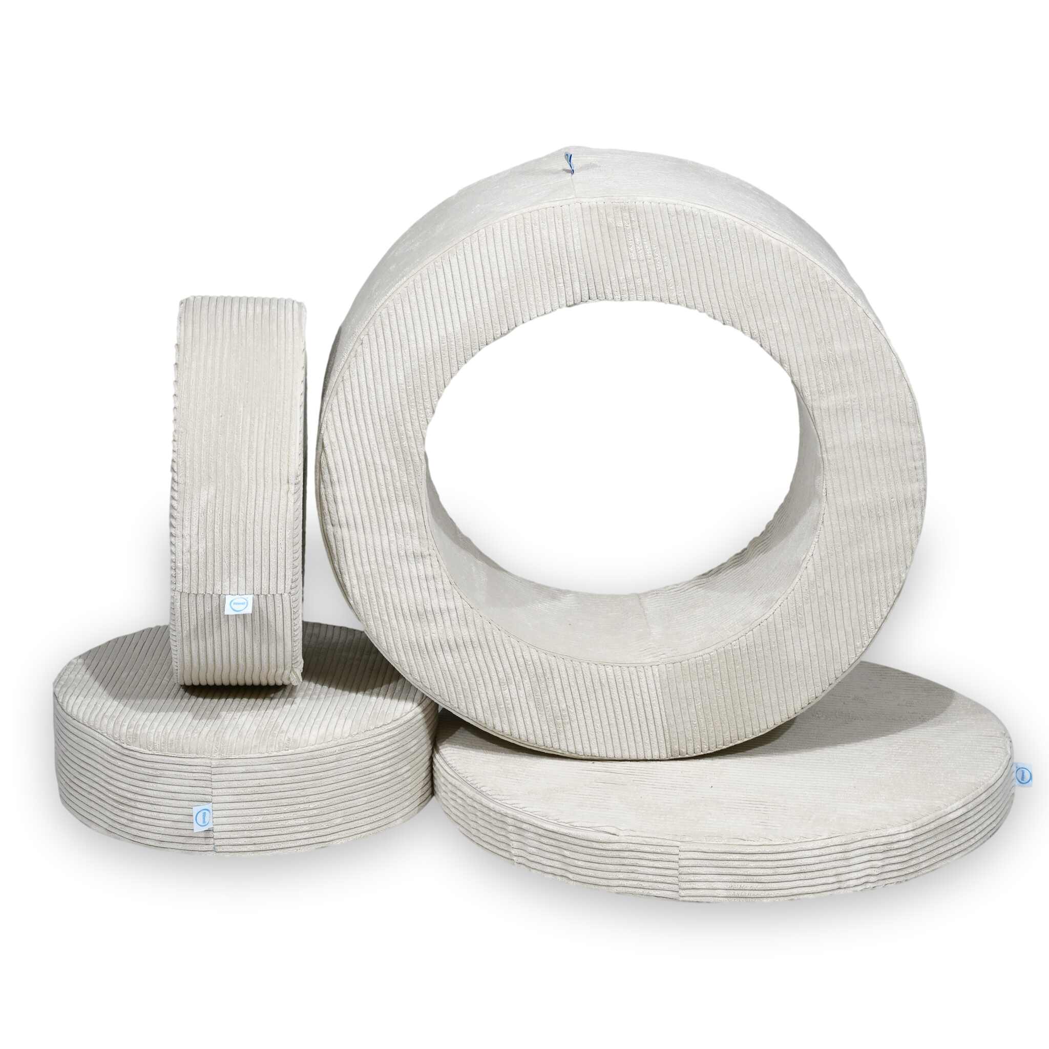 Donut Pouf Modular 4-piece play pouf in velours côtelé