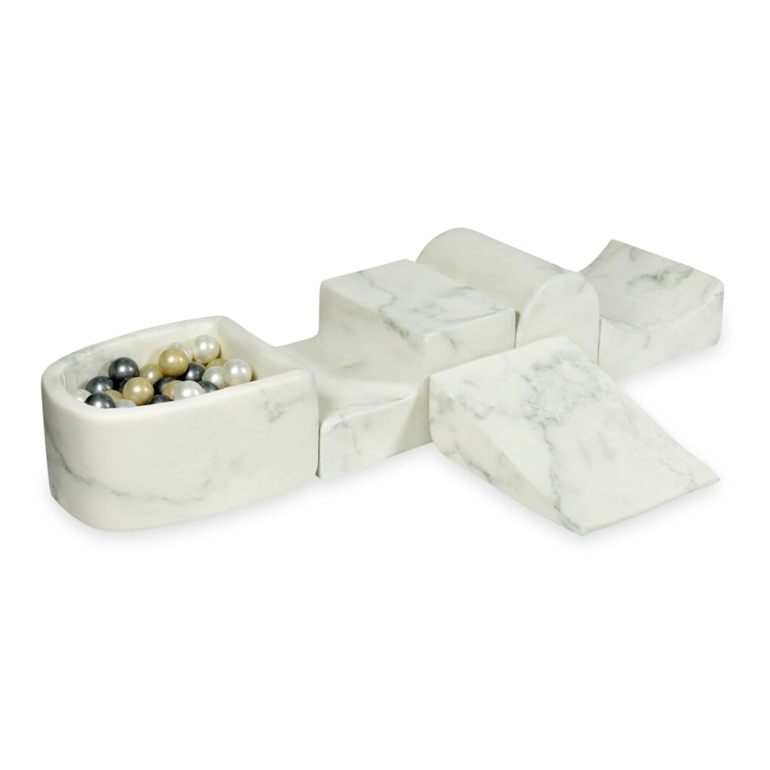 Aire de jeux en mousse avec colline et piscine micro marbre + 100 balles (or brillant, perle, argent)