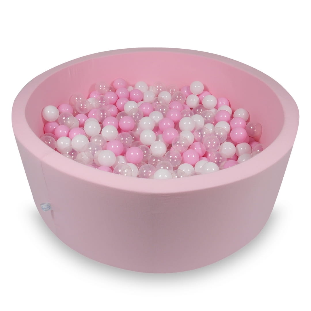 Petite piscine sèche rose poudré avec des balles