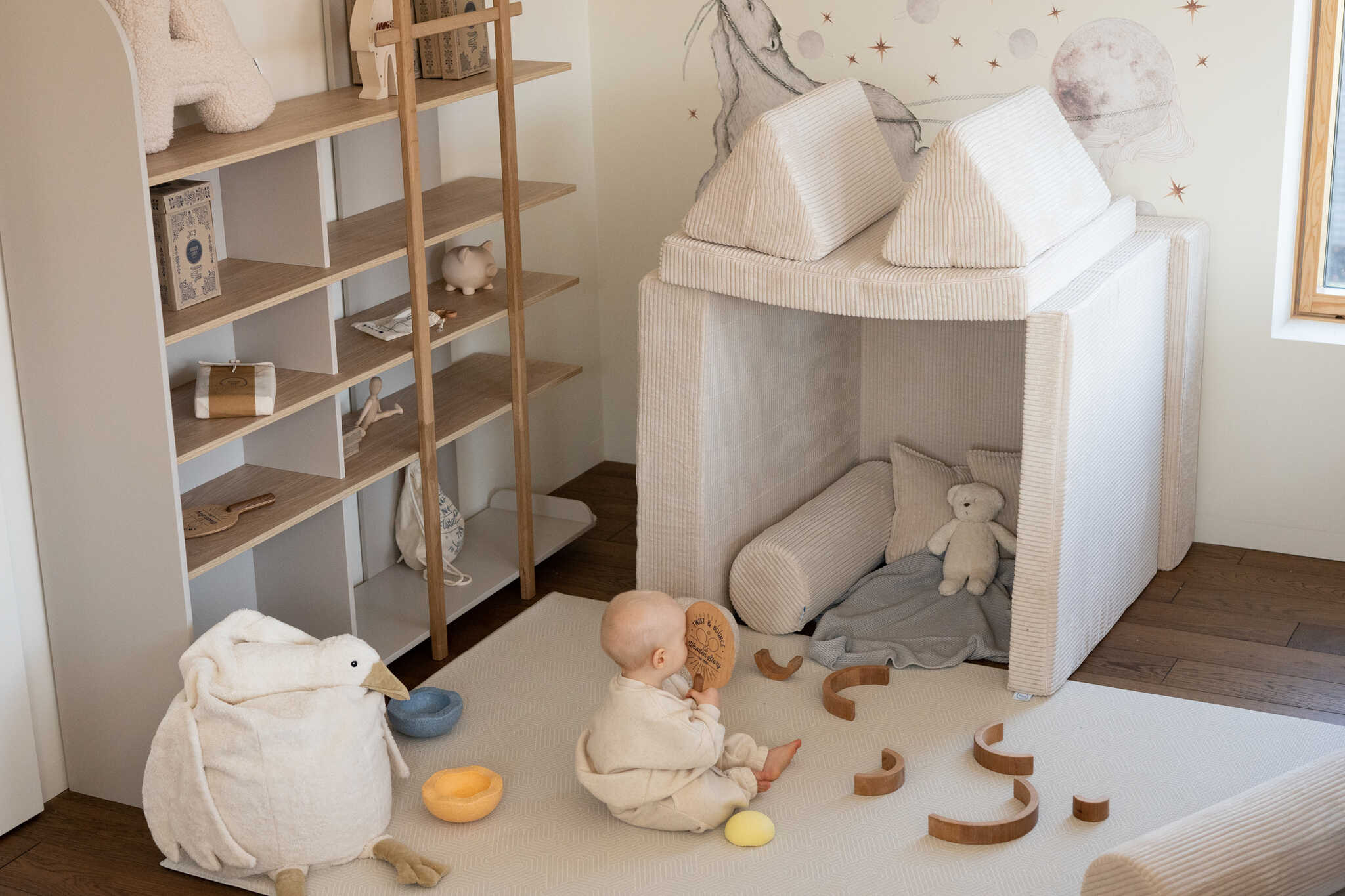 Canapé de jeu Montessori Confort en velours côtelé beige