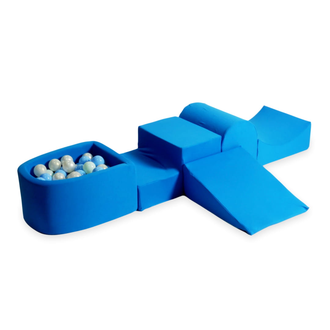 Aire de jeux en mousse avec colline et piscine micro bleu + 100 balles (bleu clair, menthe claire, perle, iridescent)