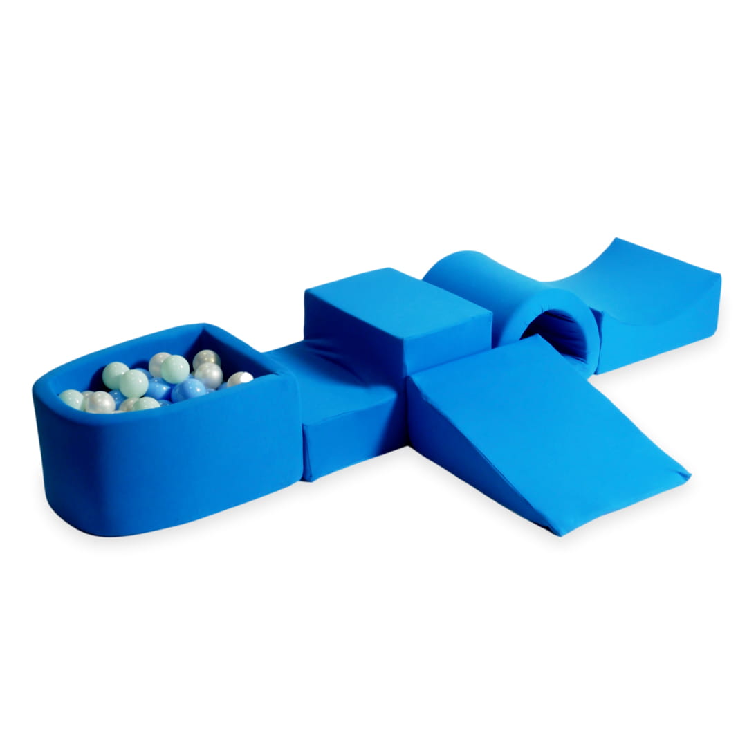 Aire de jeux en mousse avec pont et piscine micro bleu + 100 balles (bleu clair, menthe claire, perle, iridescent)