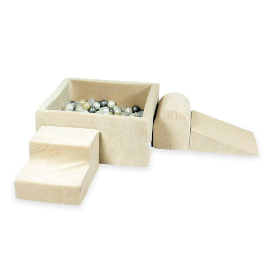 Aire de jeux en mousse avec piscine carrée 90x90x40 velvet soft beige + 400 balles (or clair, argent, perle, transparent)